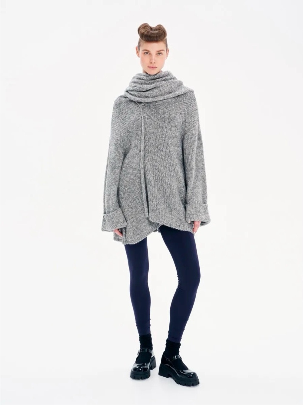 Kourbela “Vintage Mood” Wool Blend Knit Cardigan With Scarf in Grey Size S